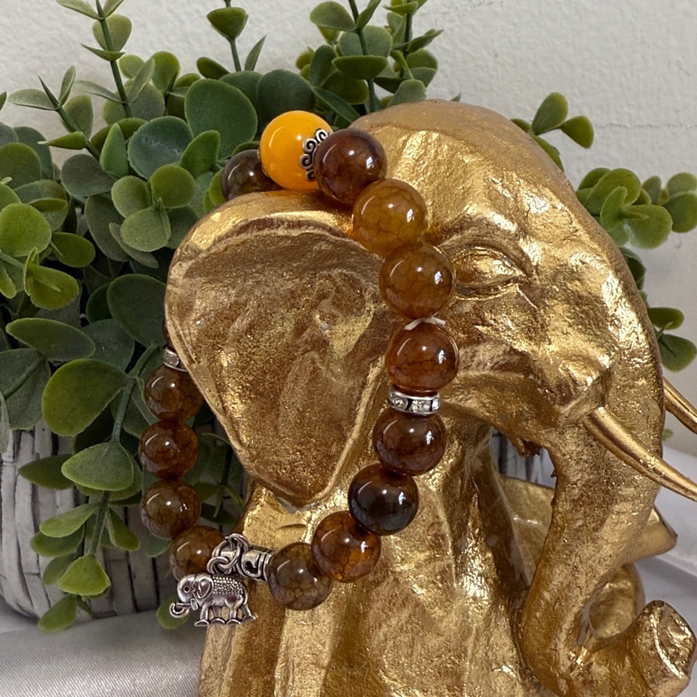 Agate Dragon Vein Beaded Bracelet with Silver Elephant and Crystal Accent